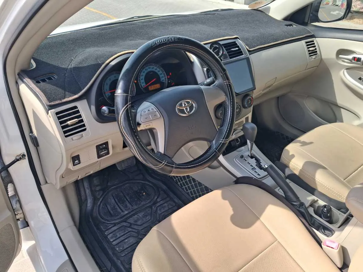 Car image 11