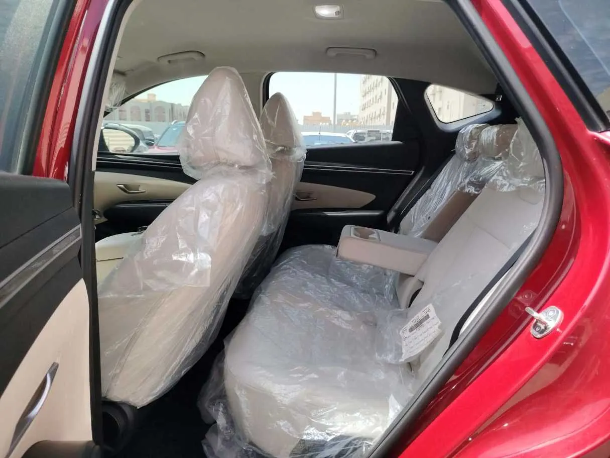 Car image 21