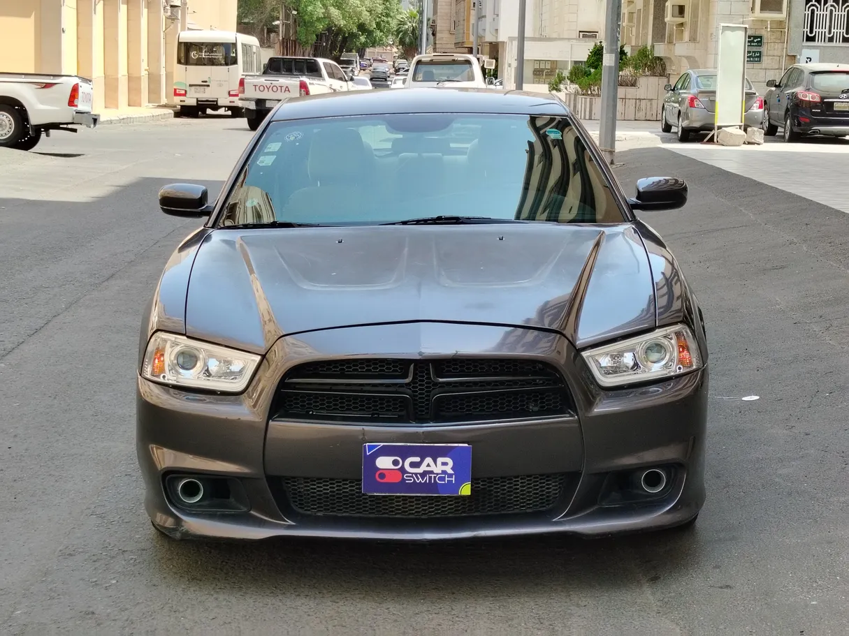 Car image 2