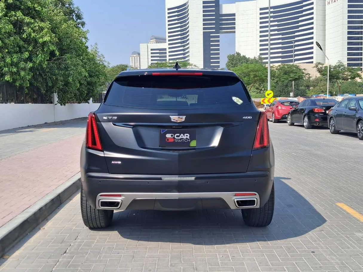 Car image 6