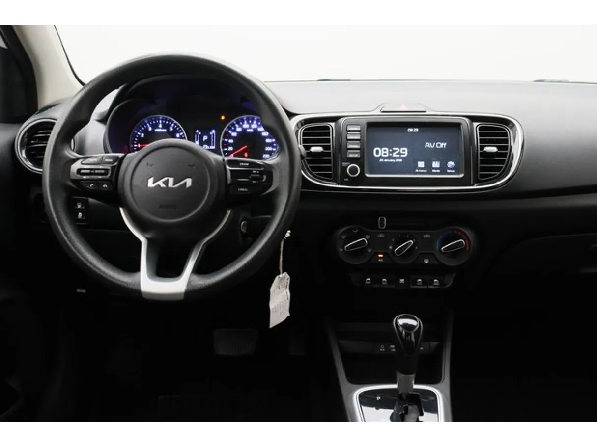 Car image 15