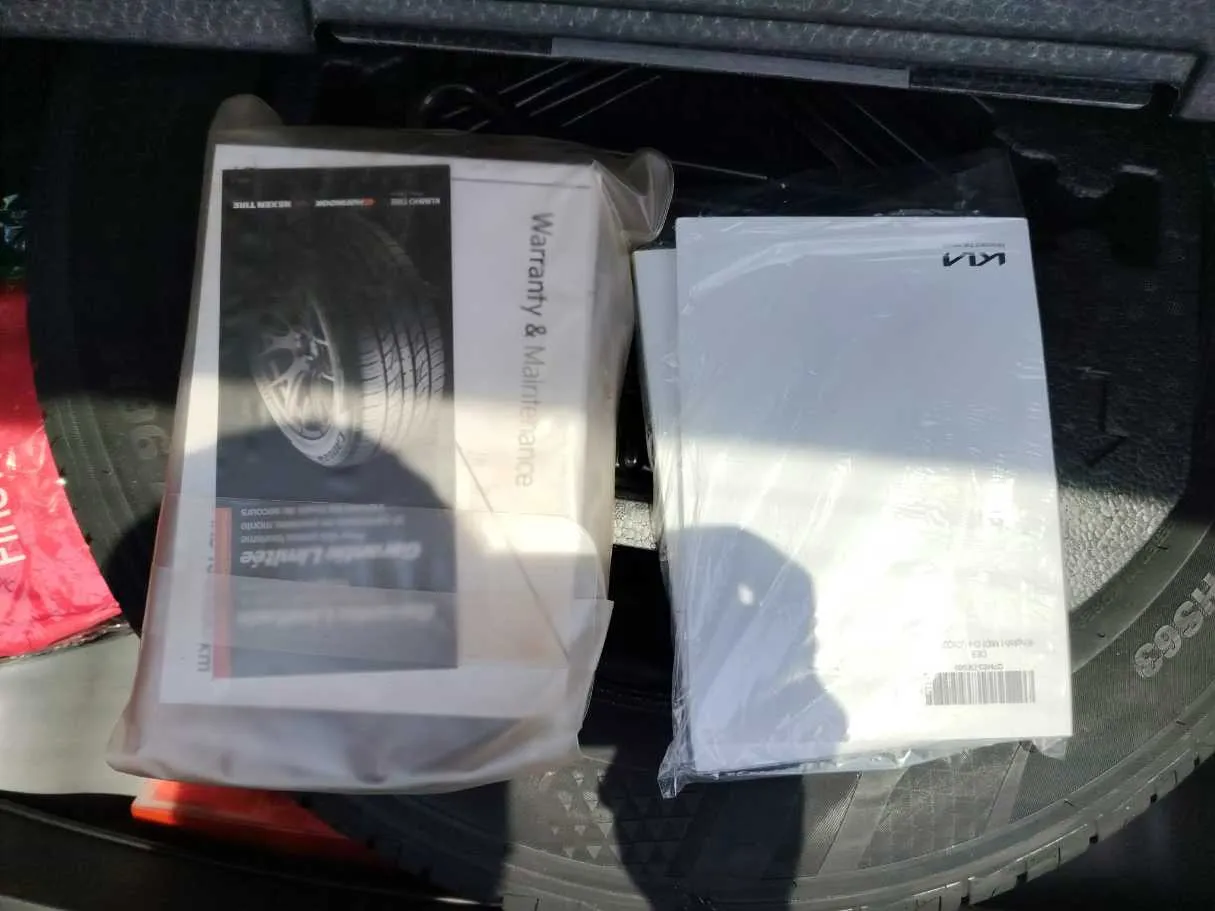 Car image 42