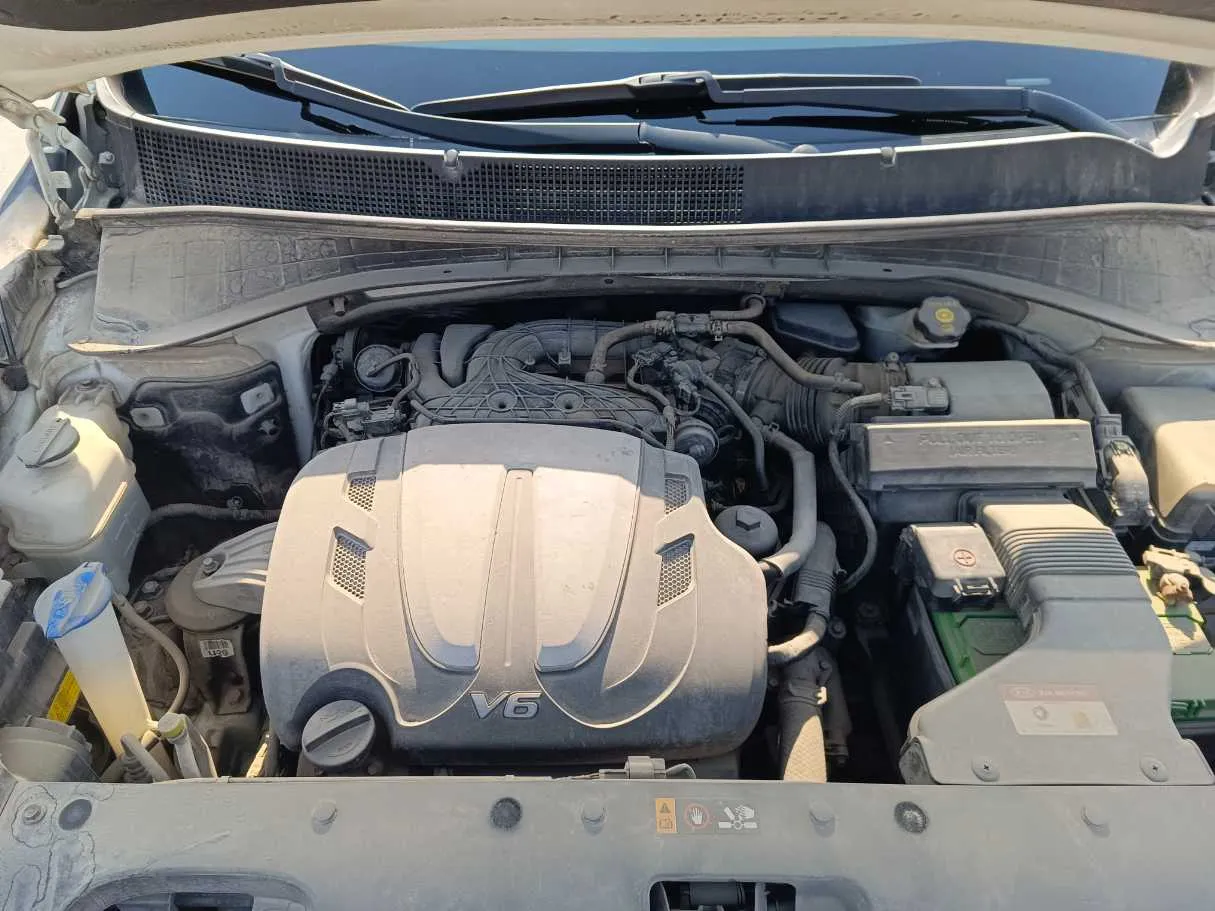 Car image 37