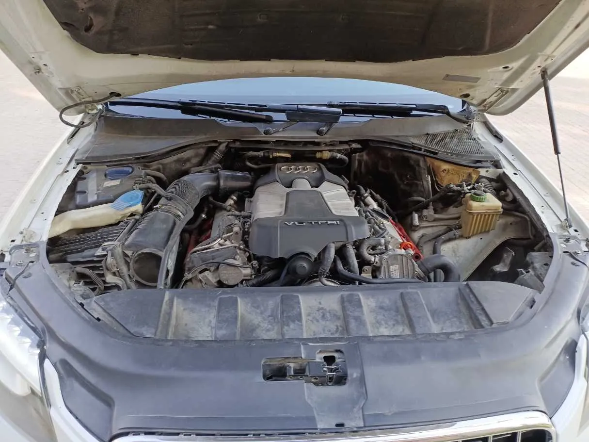 Car image 23