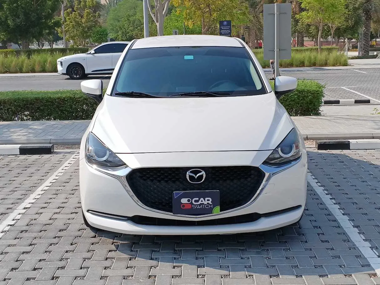 Car image 2