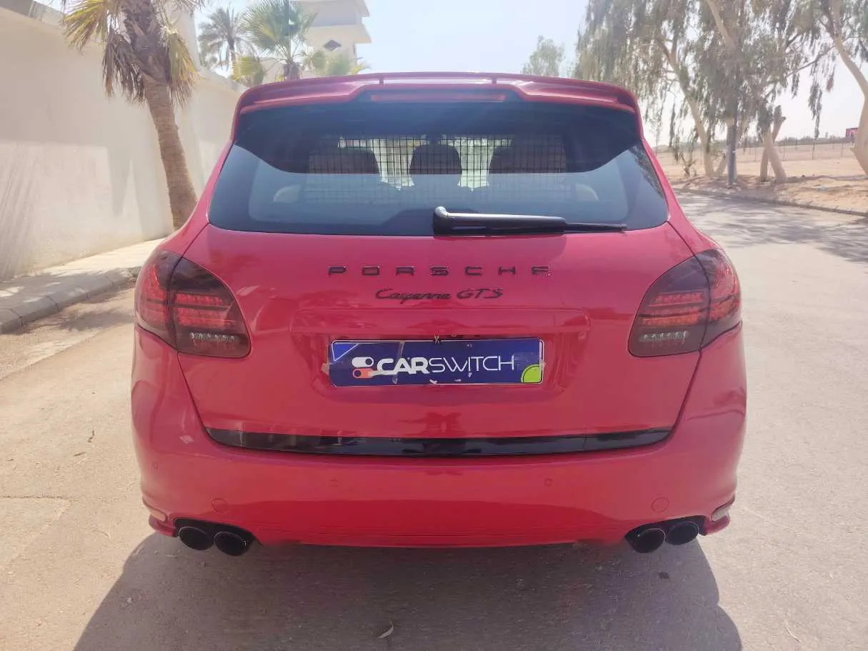 Car image 6