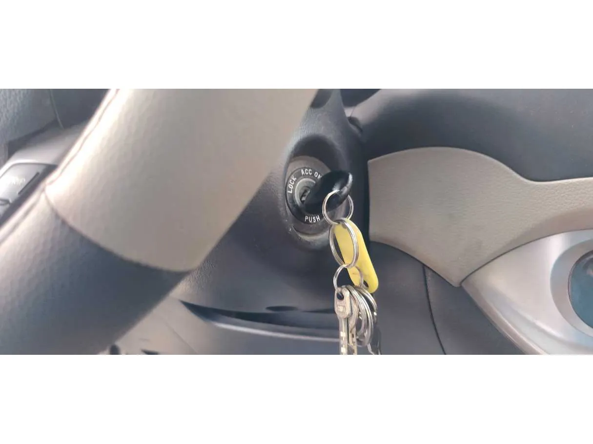 Car image 22
