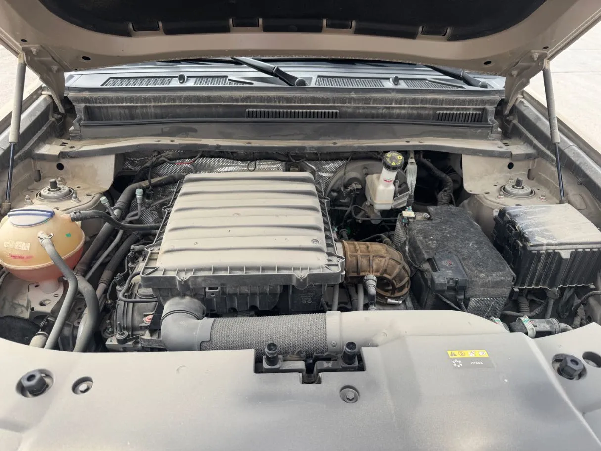 Car image 22