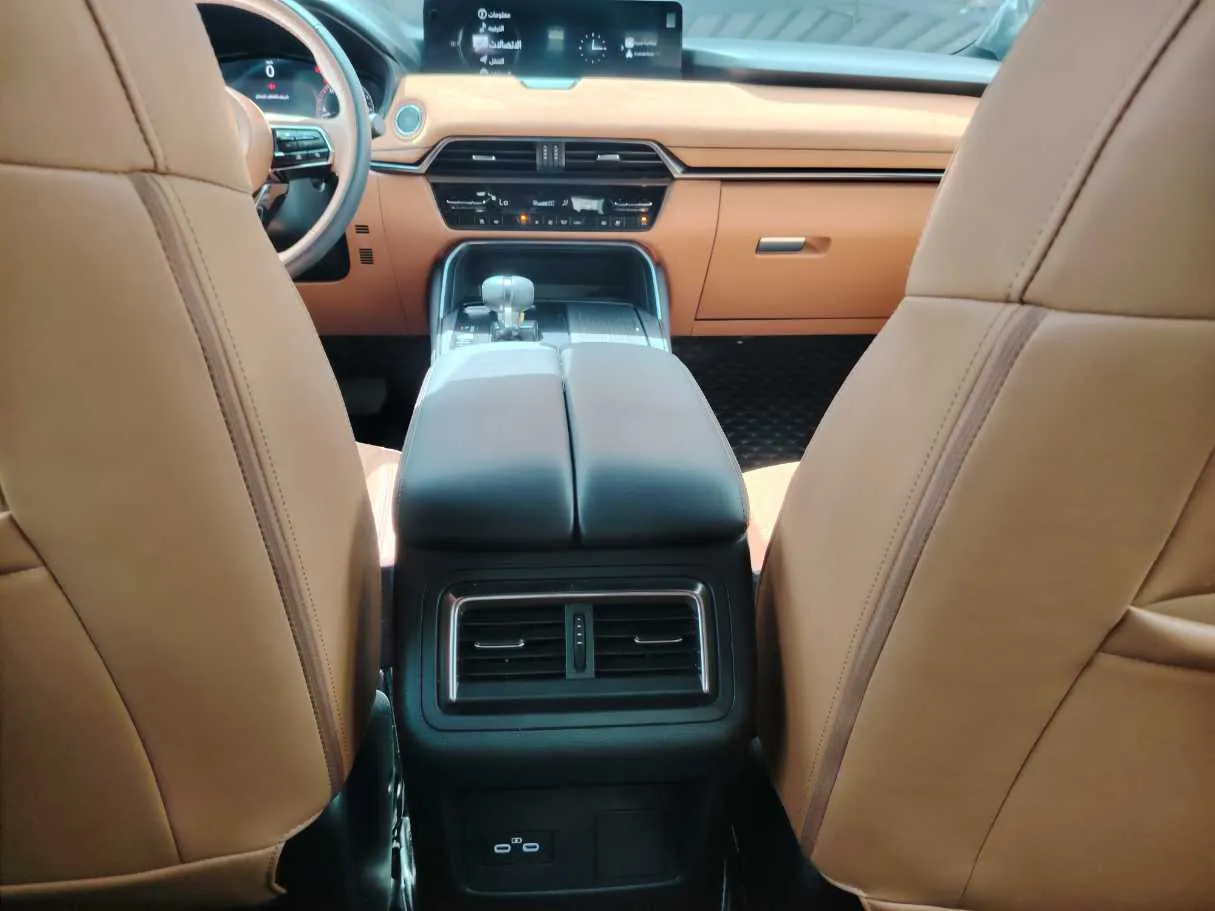 Car image 31