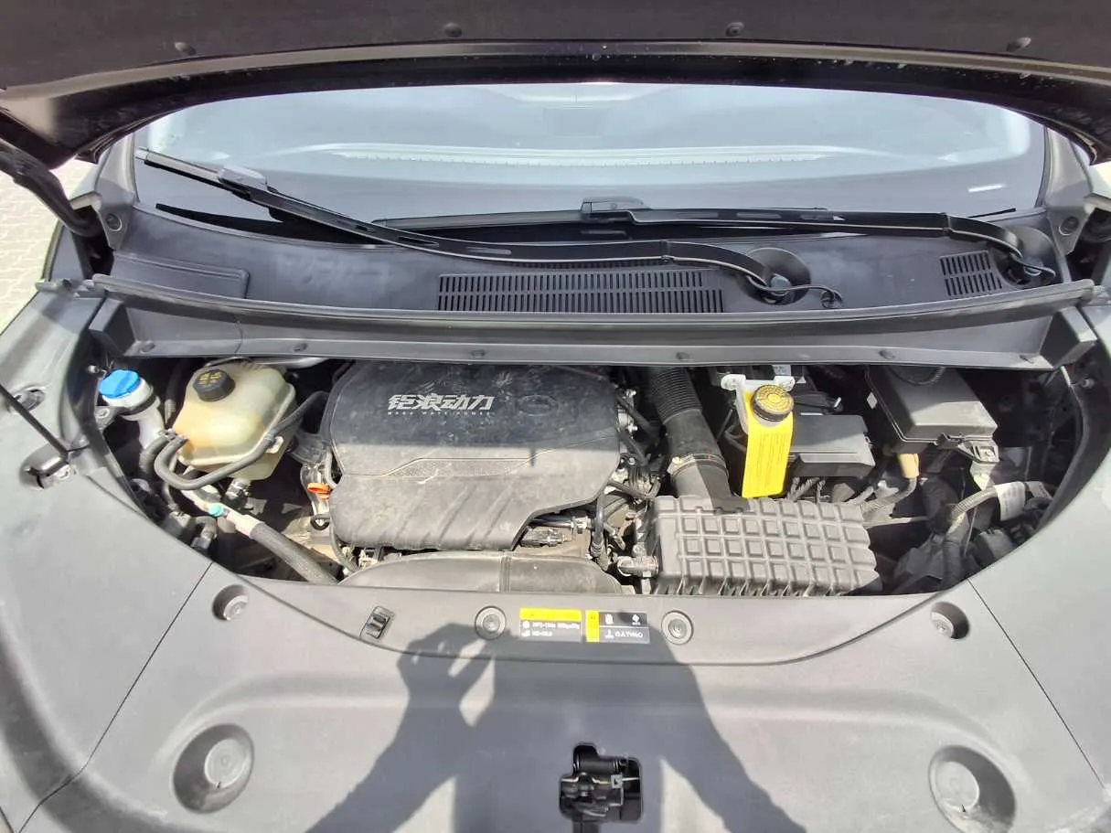 Car image 21