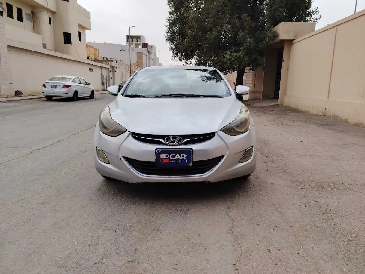 Car image 2