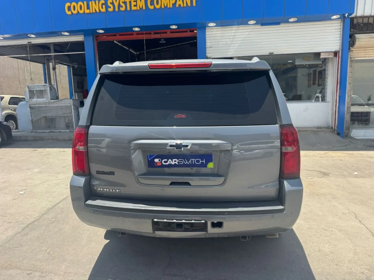 Car image 6