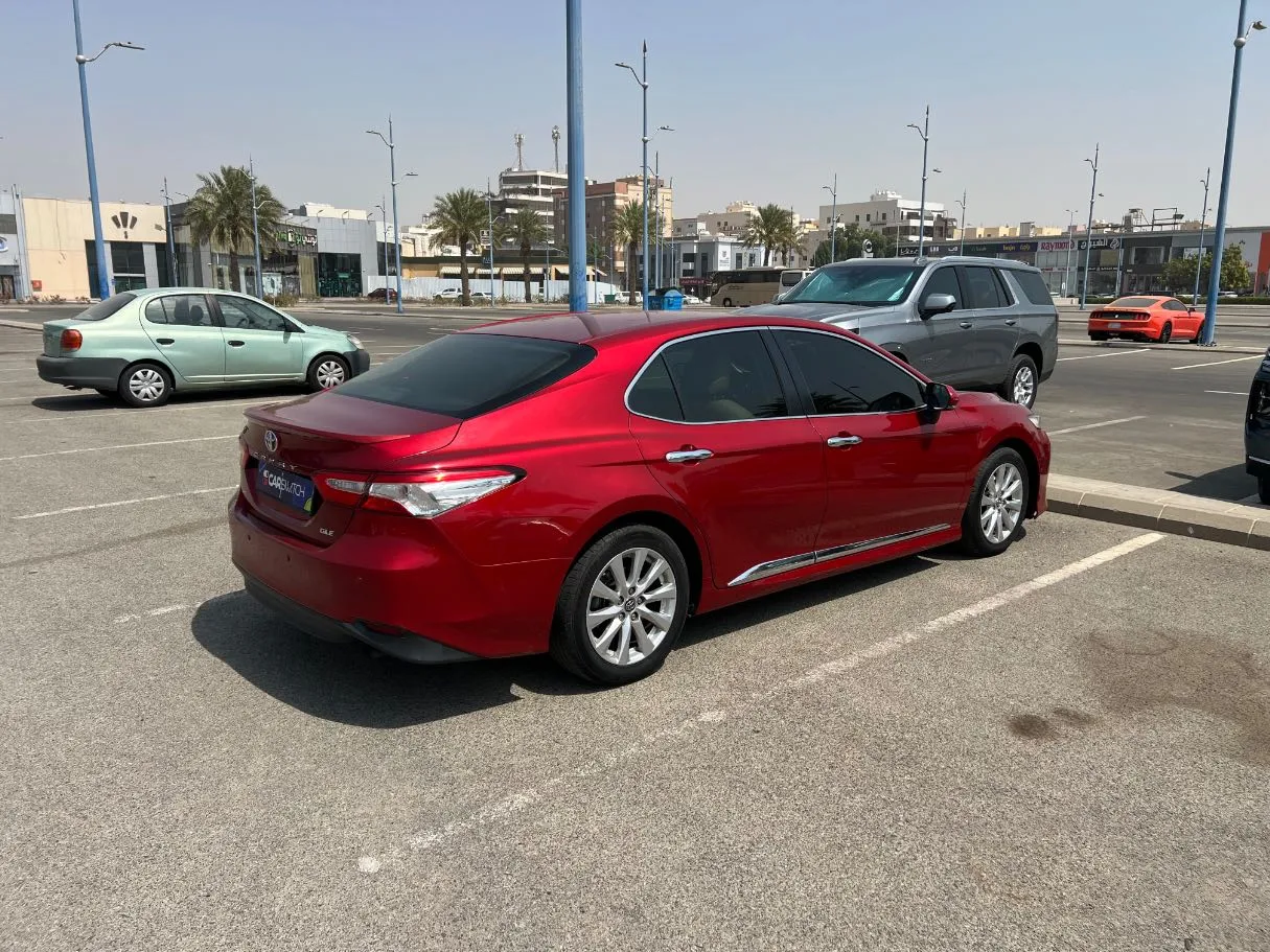 Car image 5