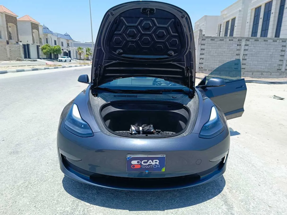 Car image 37