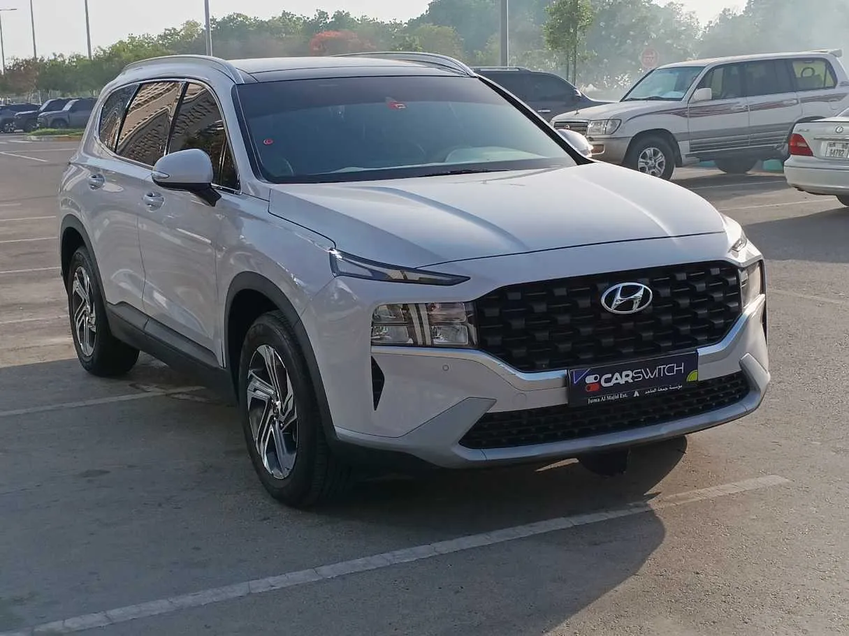 Car image 3