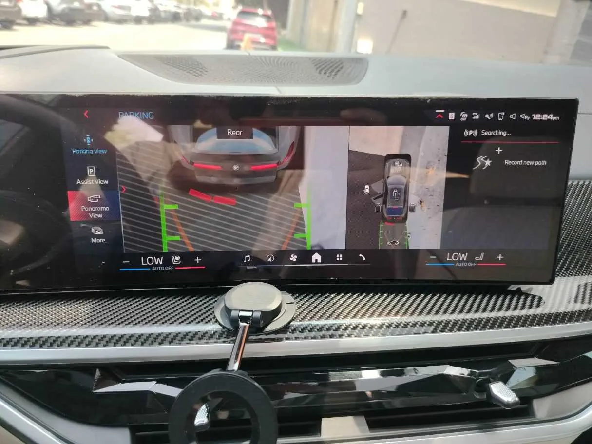 Car image 29
