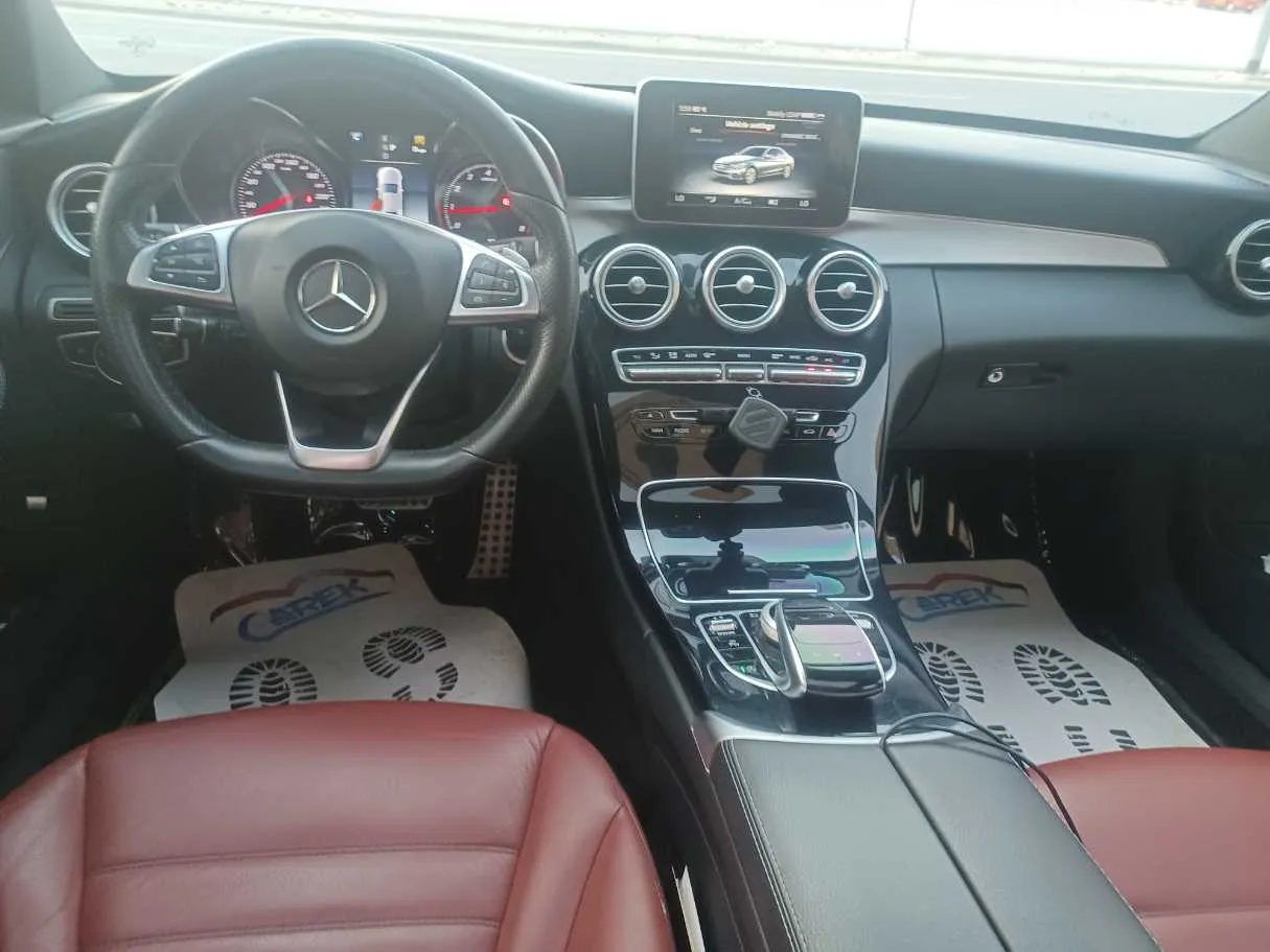 Car image 16