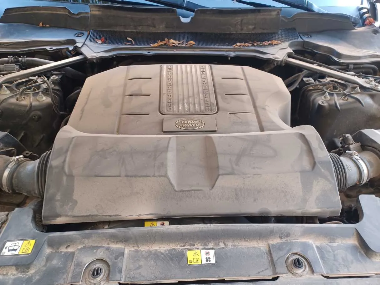 Car image 21