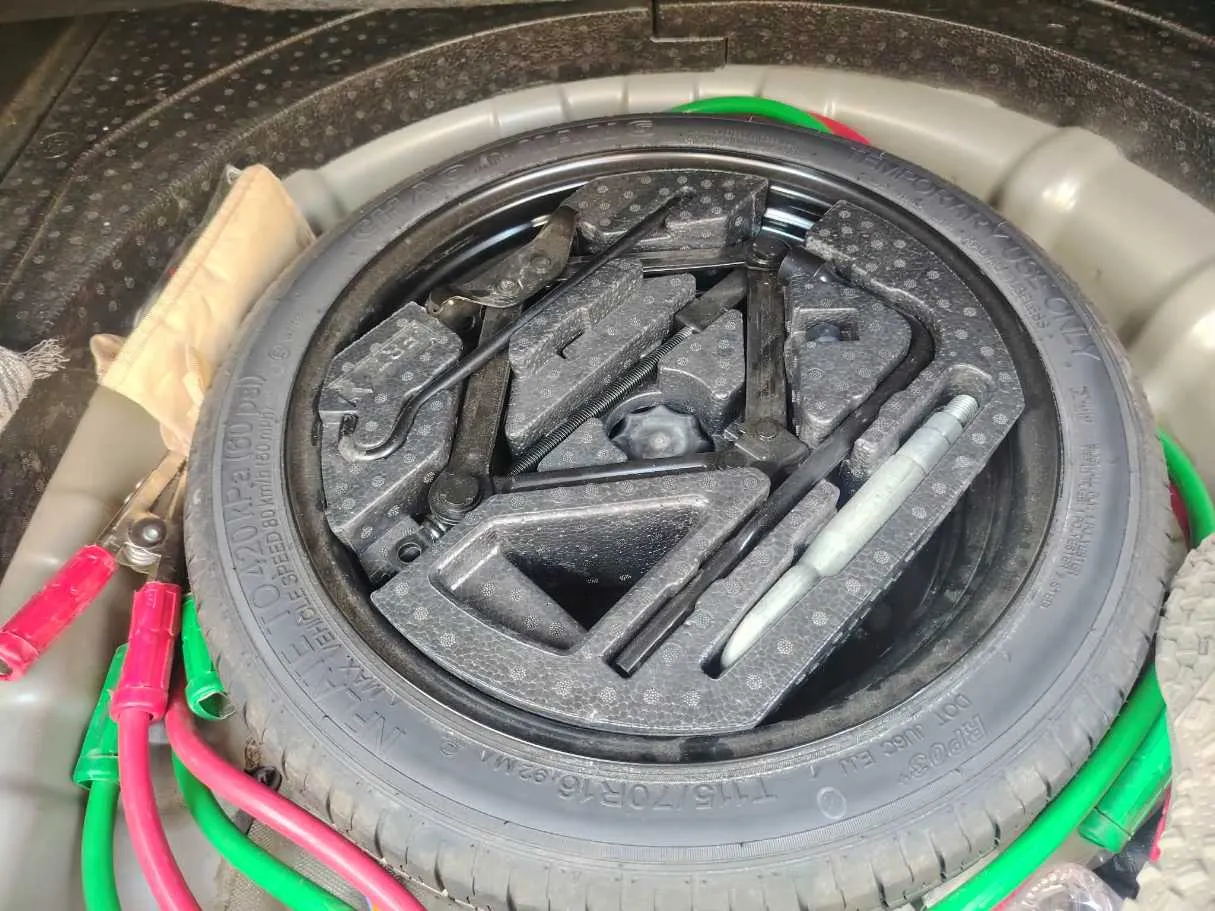 Car image 45