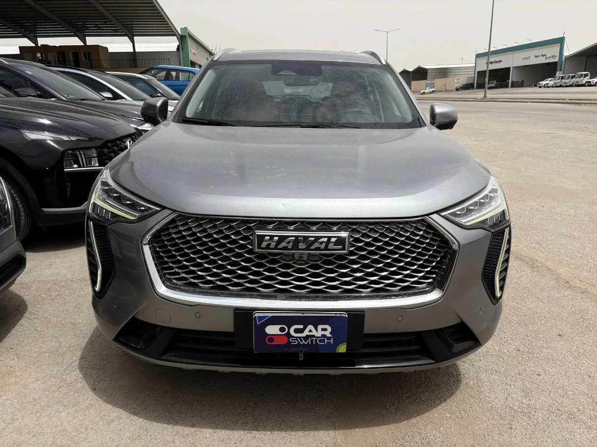 Car image 2