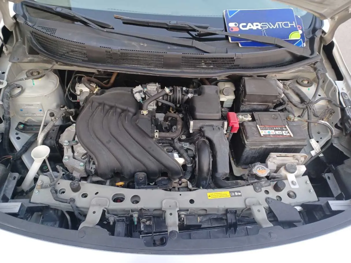 Car image 21