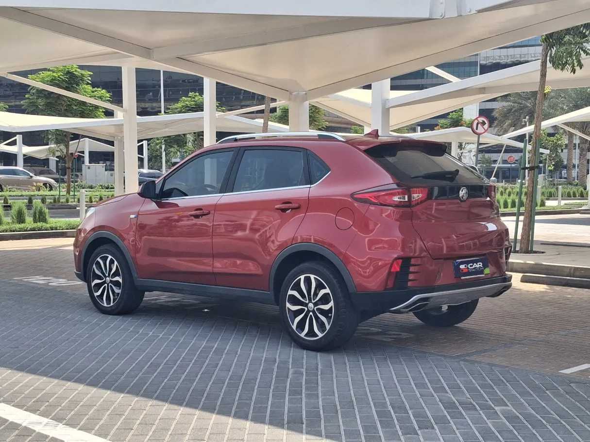 Car image 7