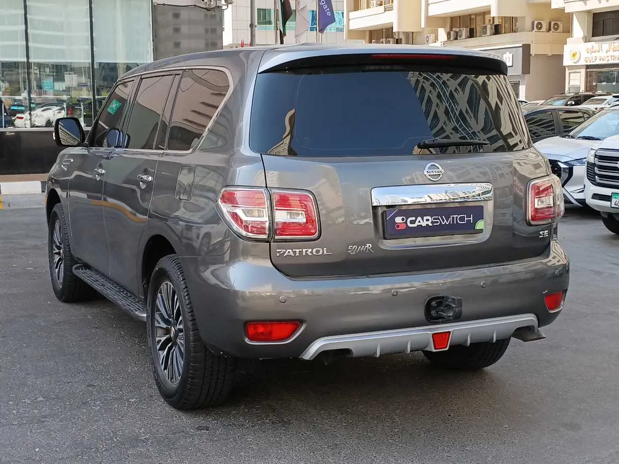 Car image 7