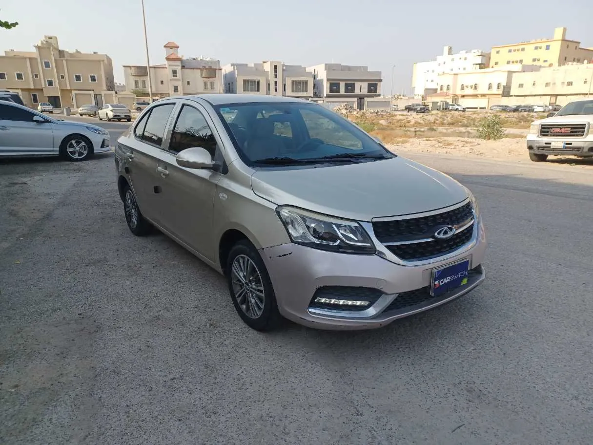 Car image 3