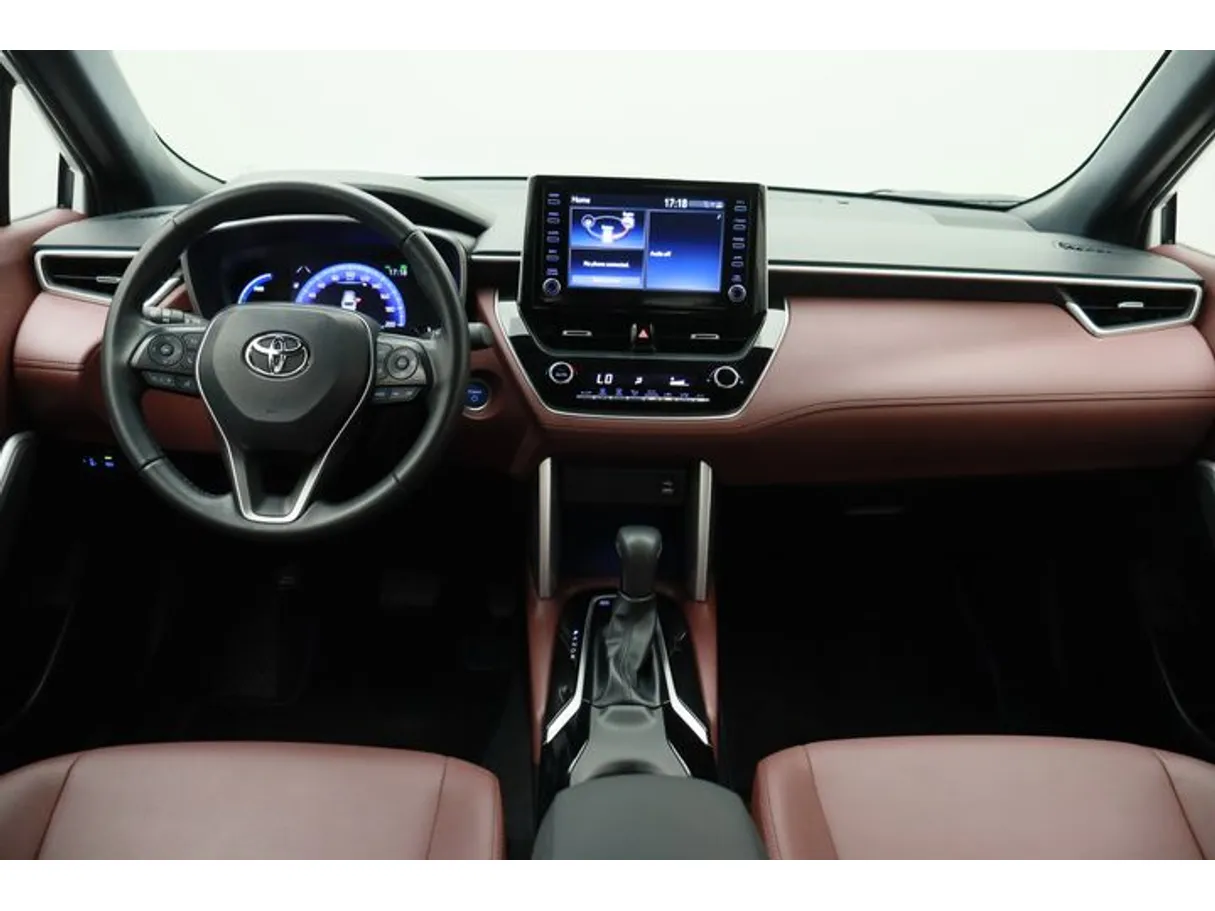 Car image 14