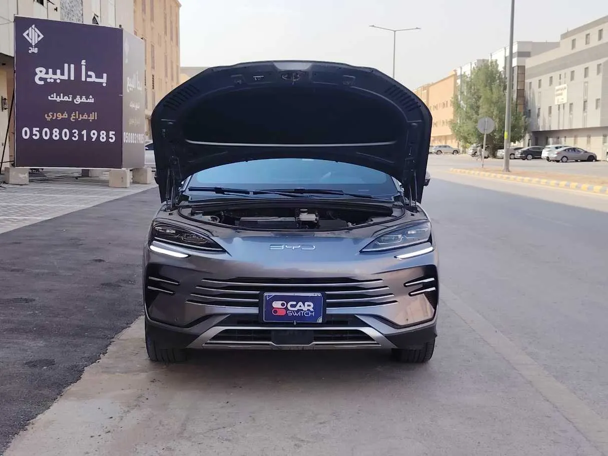 Car image 32