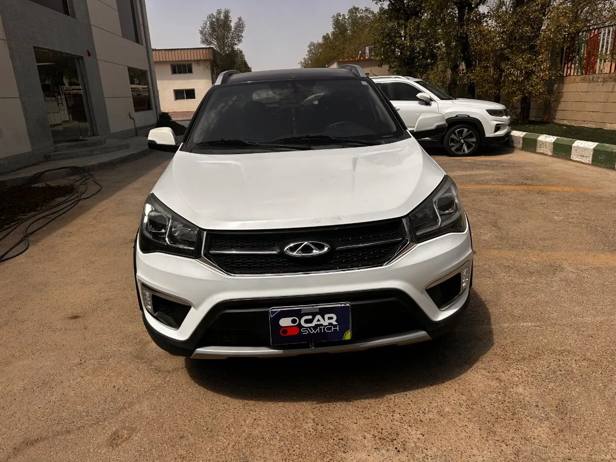 Car image 2