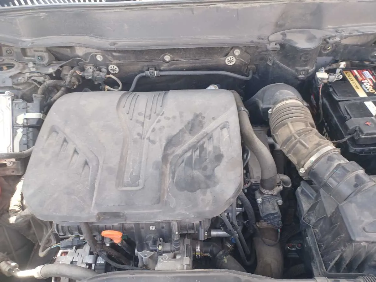 Car image 25