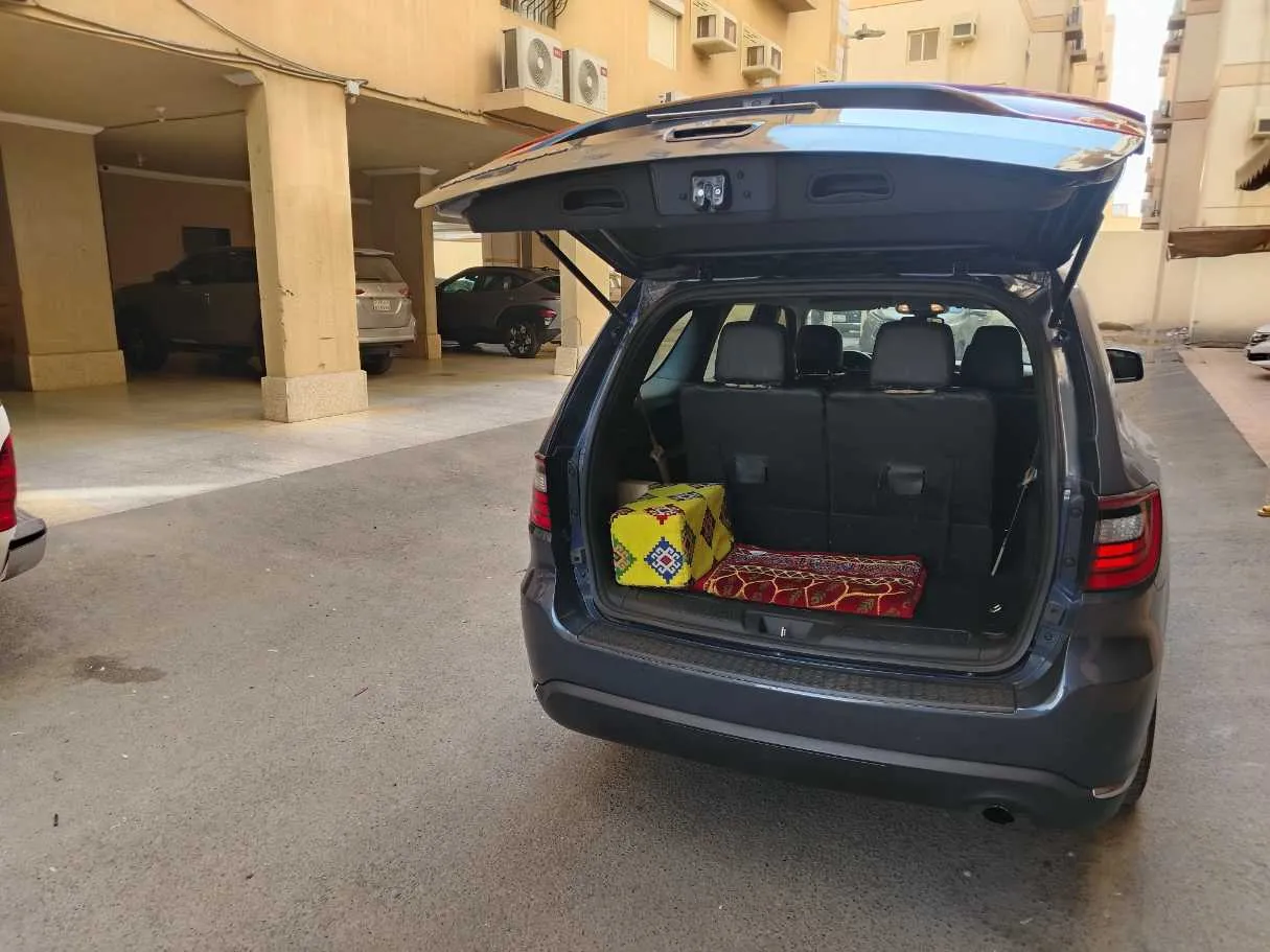 Car image 29