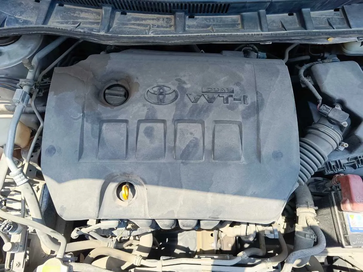 Car image 27