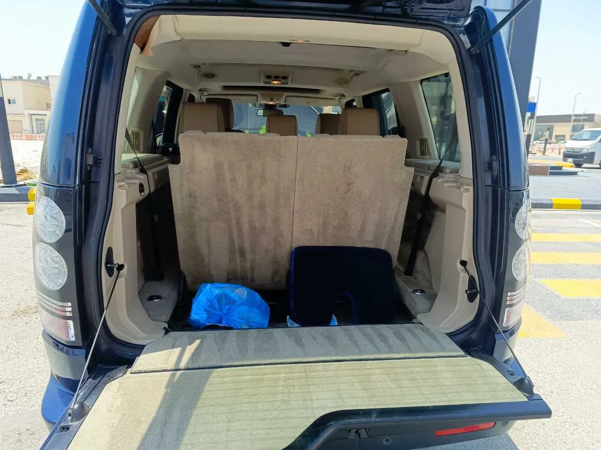 Car image 27