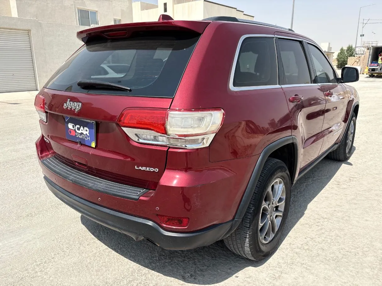Car image 5