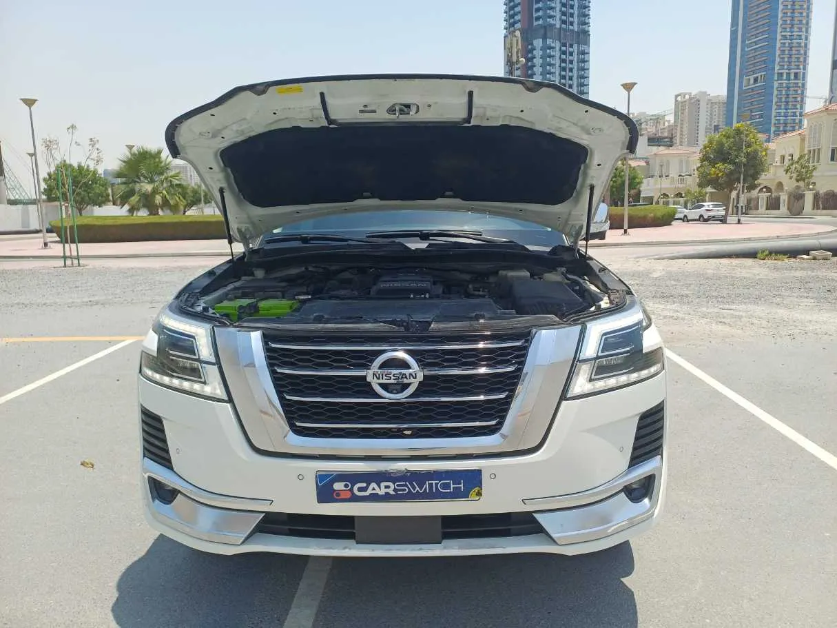 Car image 25