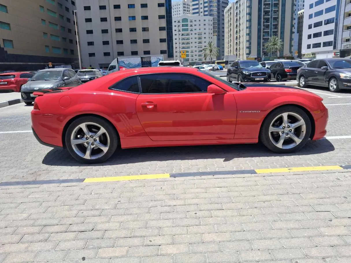 Car image 8