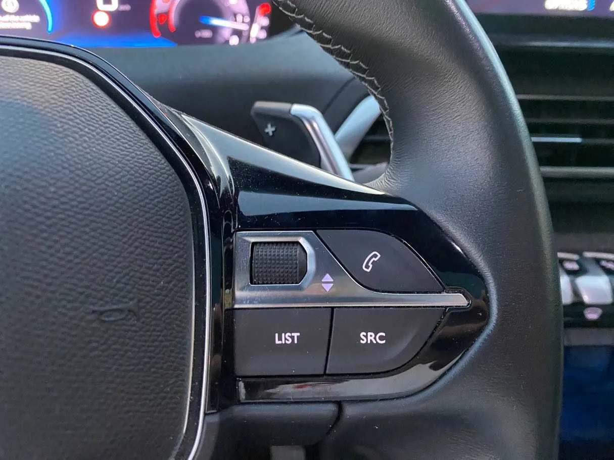 Car image 31