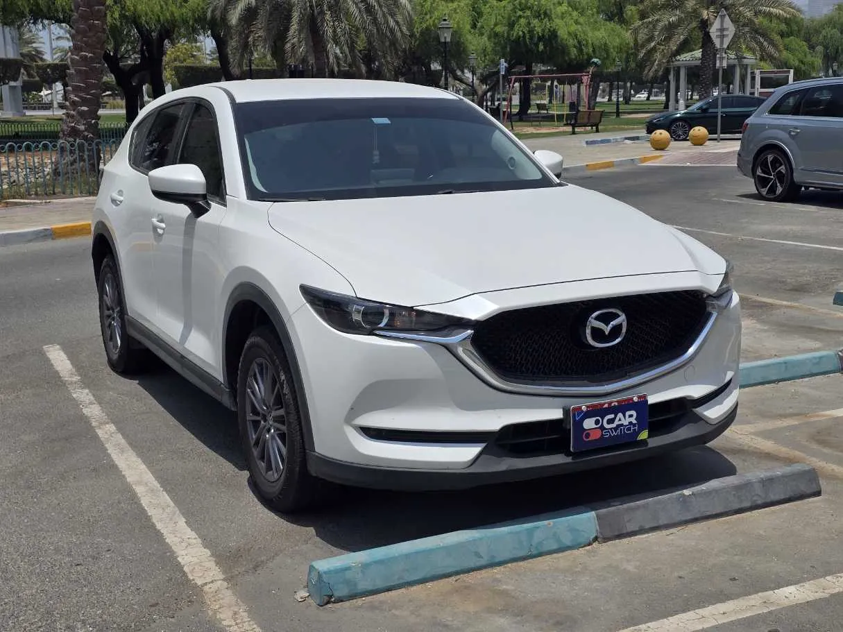 Car image 3