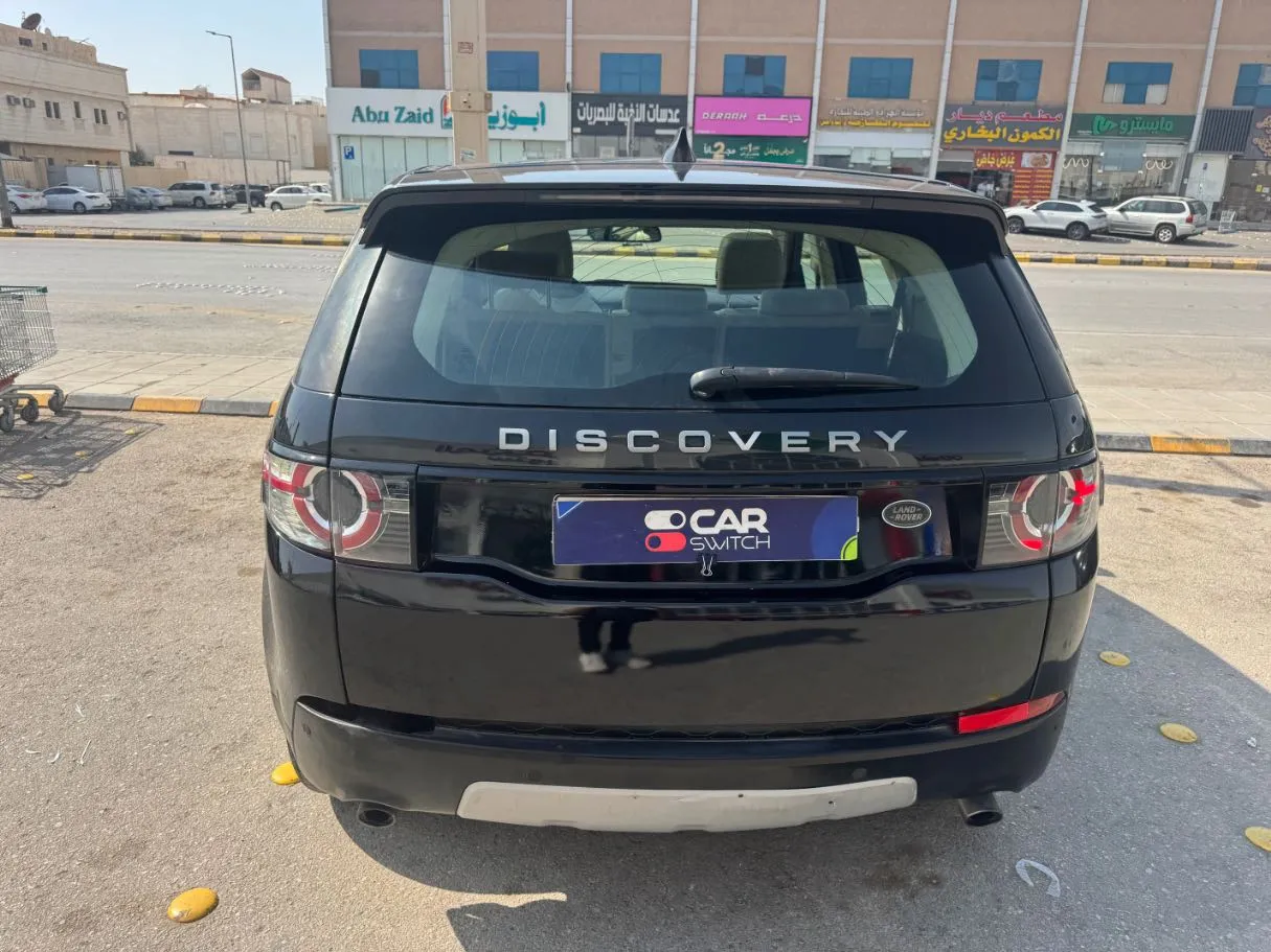 Car image 6