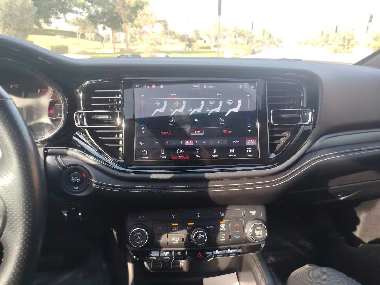 Car image 22