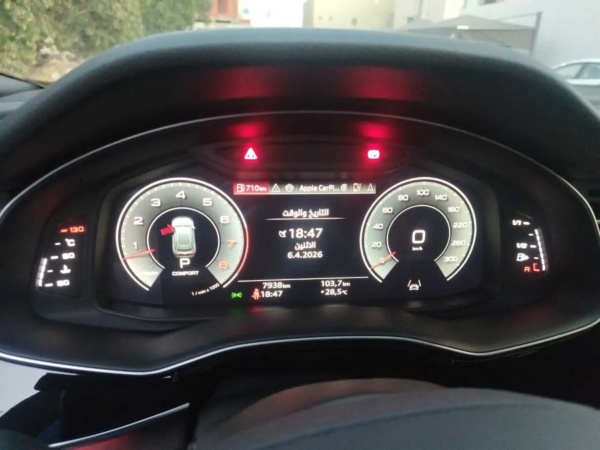 Car image 27