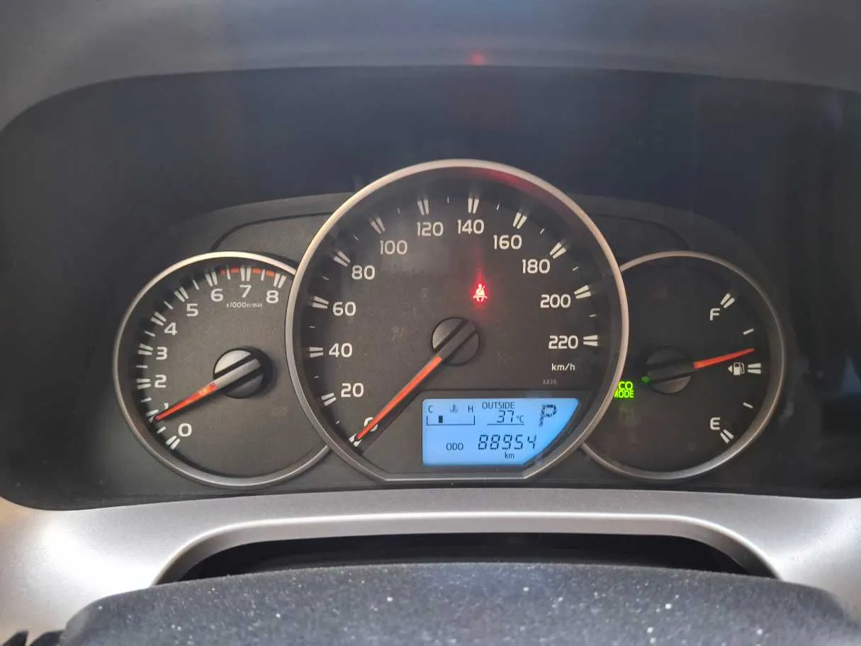 Car image 17