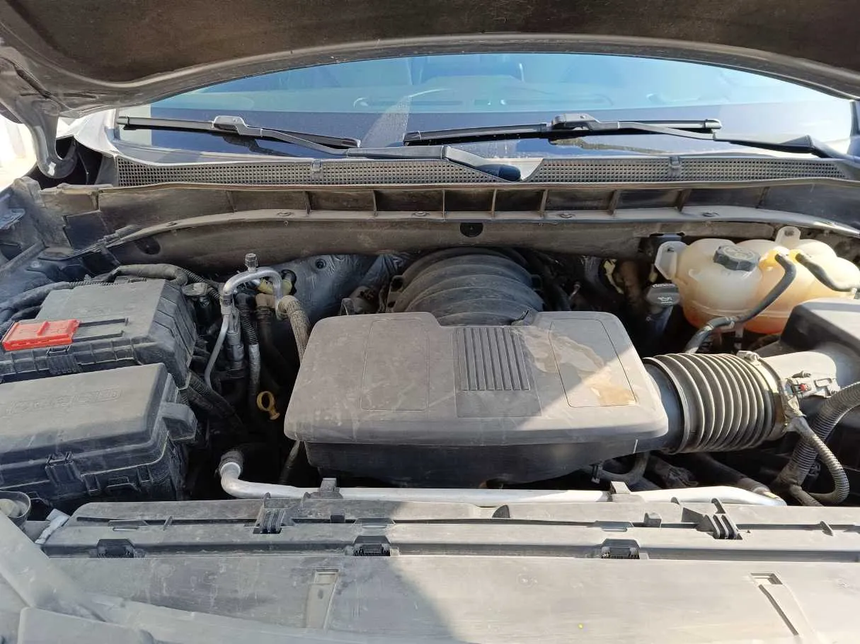 Car image 32