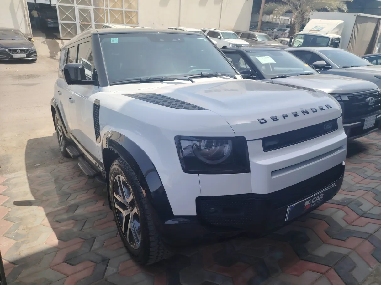 Car image 3