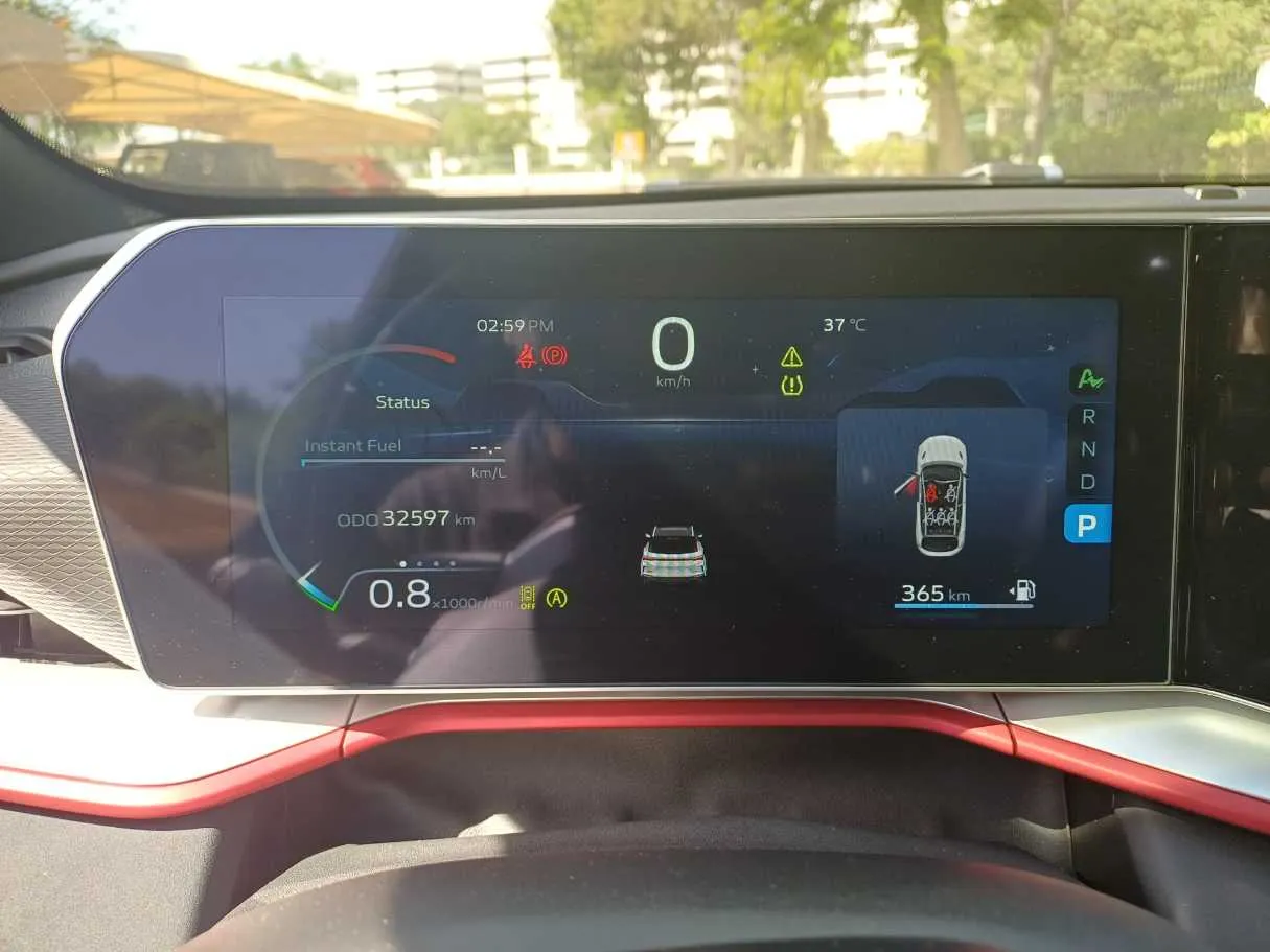 Car image 18