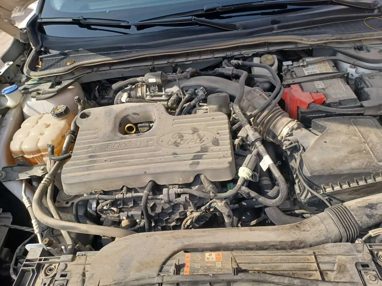 Car image 23