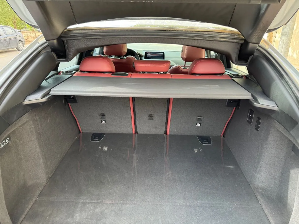 Car image 22