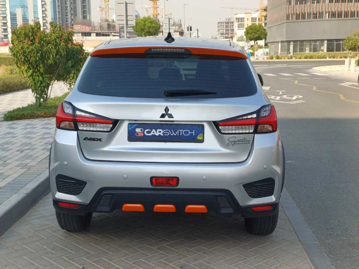 Car image 6
